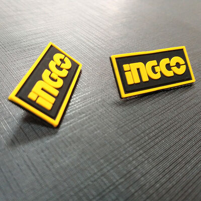 Eco-friendly Low Moq Garment T Shirt Fashion Brand Name Hats Bags Silicon Embossed Badges Sewing on Custom Patches 3d Soft Pvc L