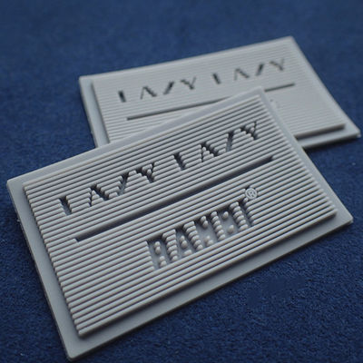 Heat Transfer Embossed OEKO Custom Rubber Labels
