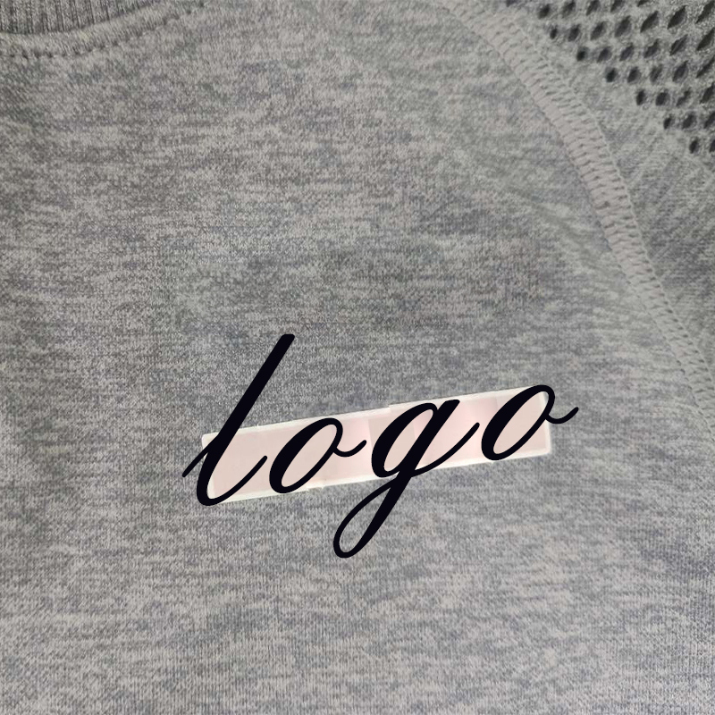 Custom Logo 3D Embossed Silicone Heat Transfer Label with Quick Sample Lead Time for Garments