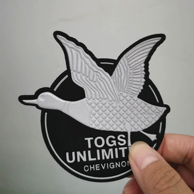 TPU কাস্টম জিন জ্যাকেট প্যাচ তাপ স্থানান্তর প্যাচ উপর 3D লোগো লোগো